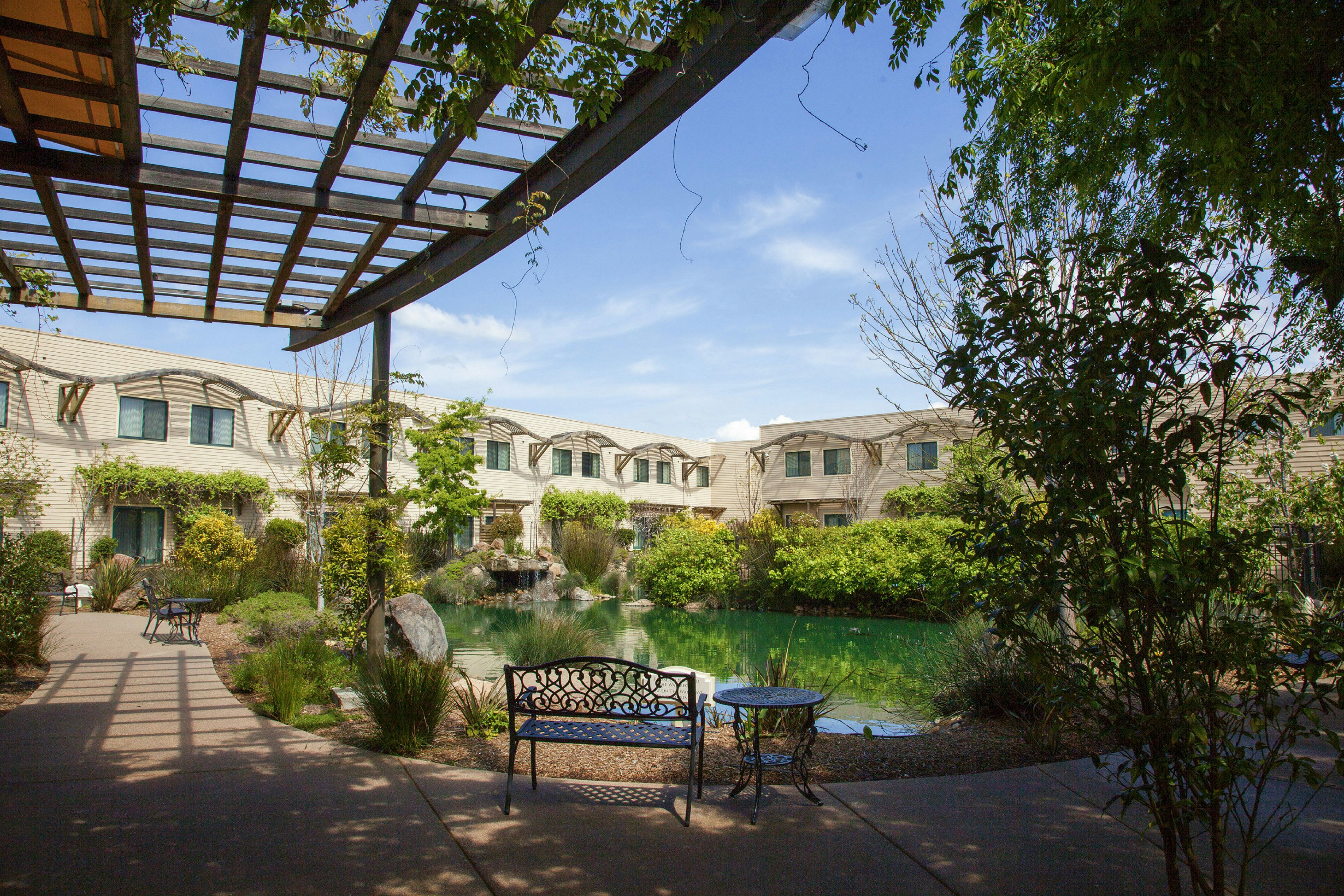 DoubleTree by Hilton Napa Valley American Canyon 34/35