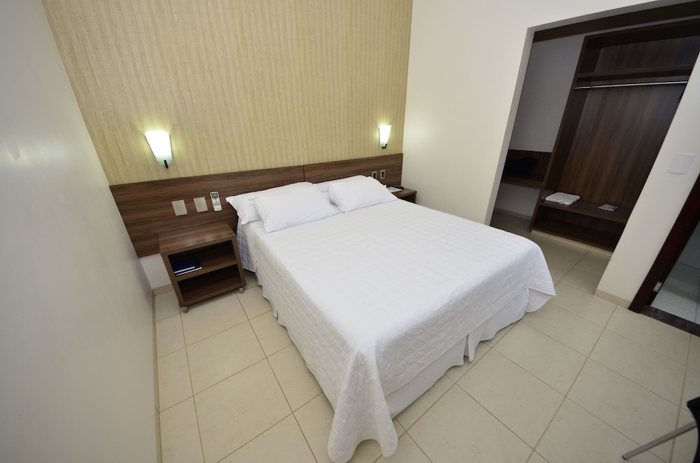Ucayali Hotel 13/34