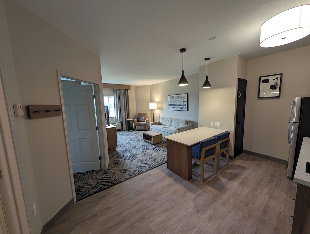 Candlewood Suites Avondale-New Orleans 4/42