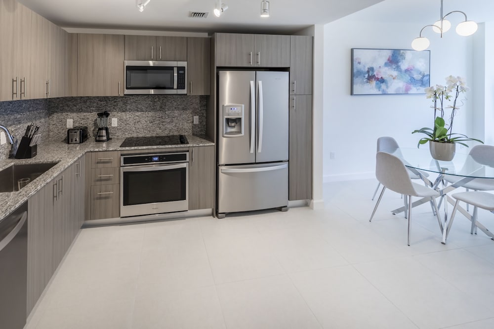 Provident Grand Luxury Short Term Residences 36/50