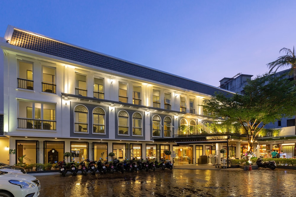 Sawaddi Patong Resort & Spa 6/75