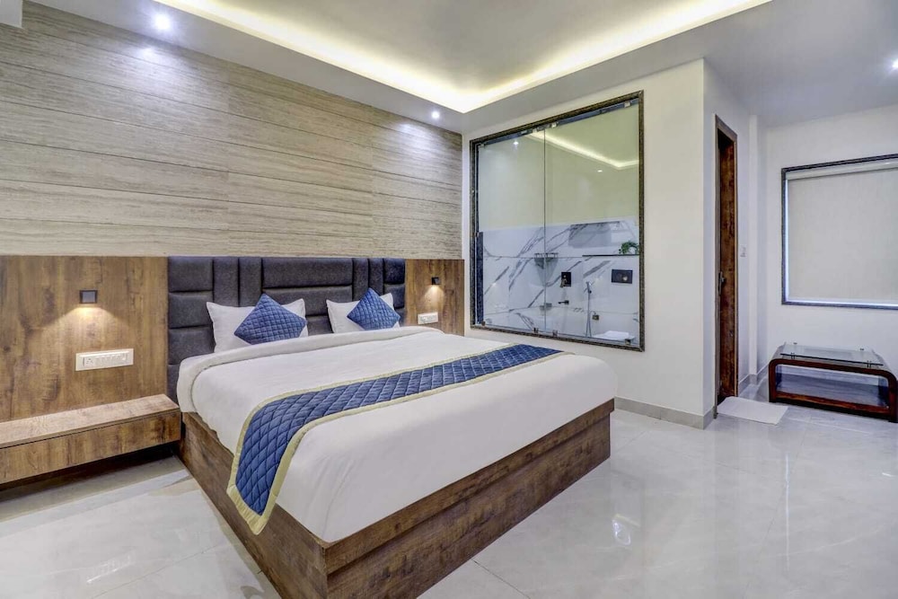 Anand Villa 21/50