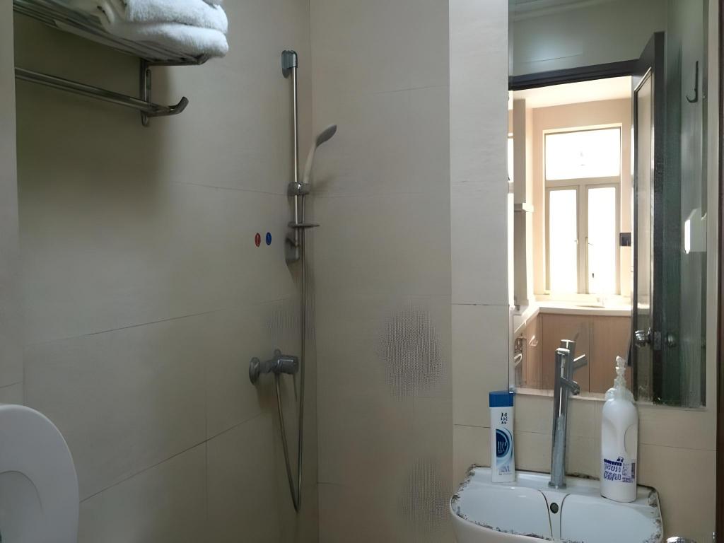 Yumi Apartment Zhuguang Gaopai 46/50