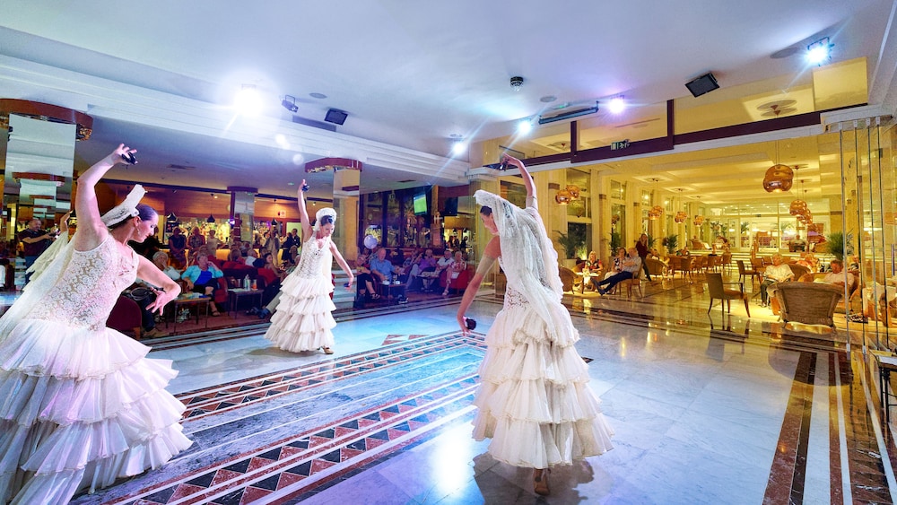 Bull Costa Canaria & SPA - Only Adults 39/48