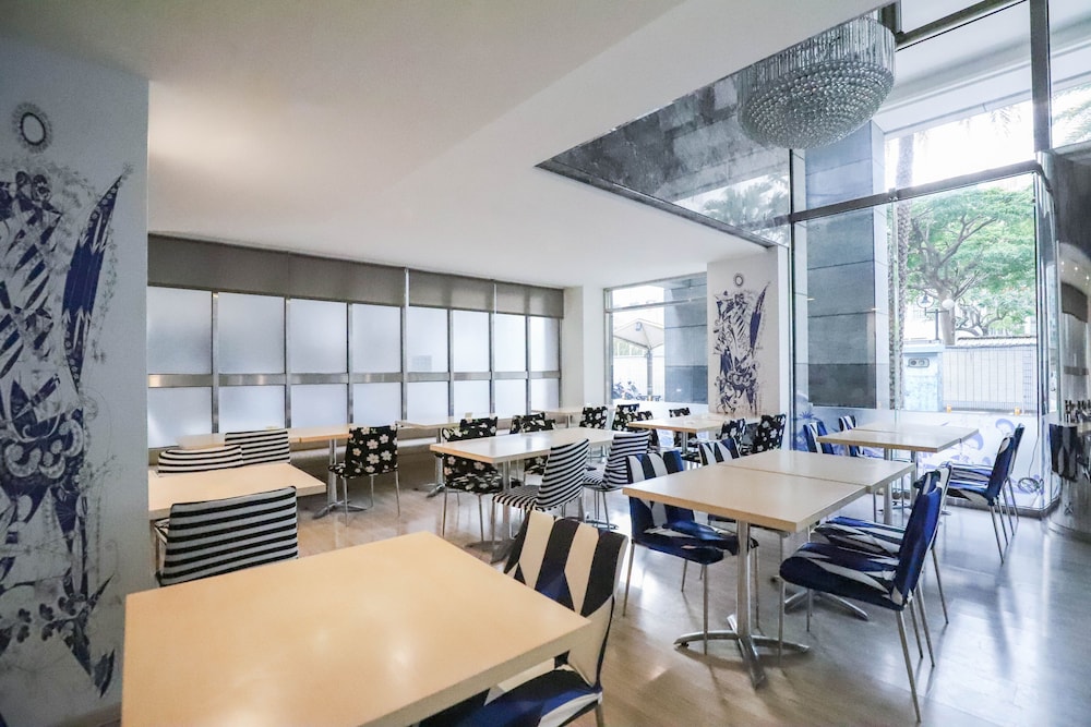 Hotel Initial-Taichung 58/66