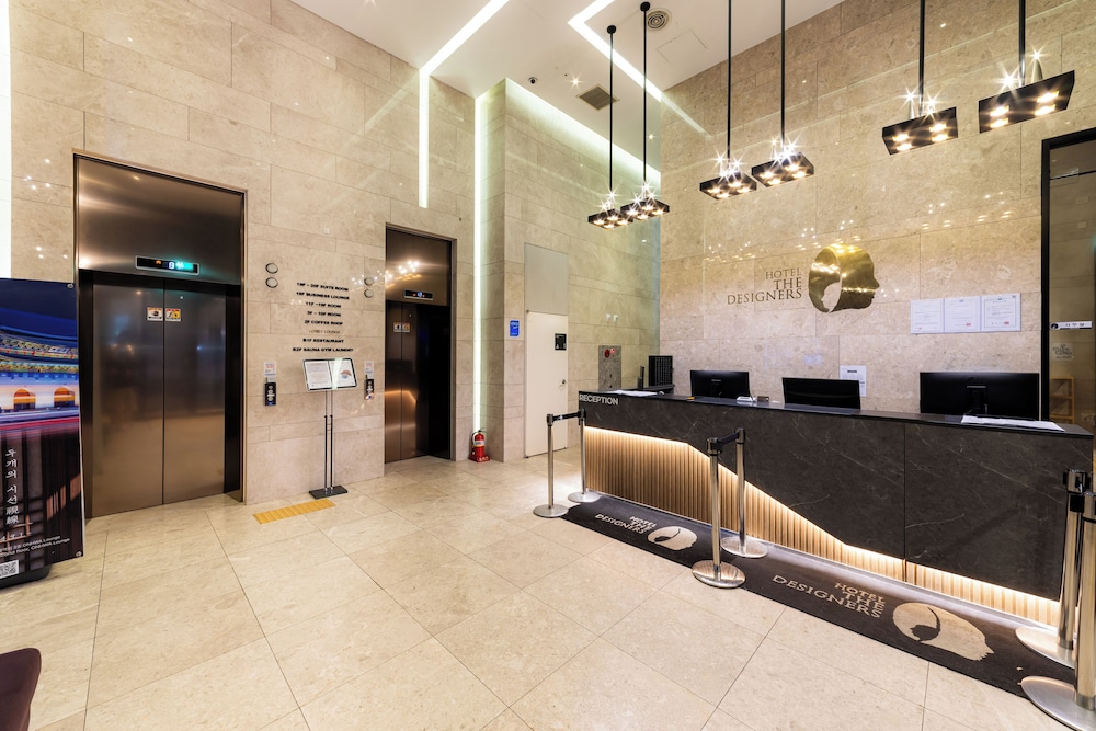 Hotel The Designers Seoul Station 5/50