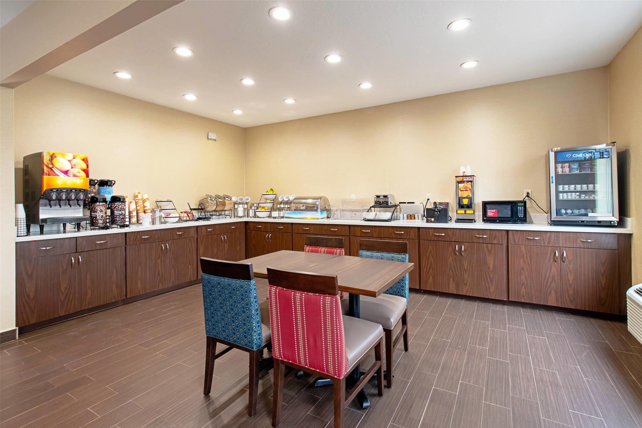 Comfort Inn & Suites Fredericksburg TX 20/30