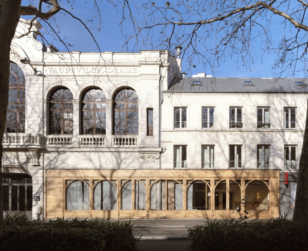 Hotel Elysee Montmartre in PARIS