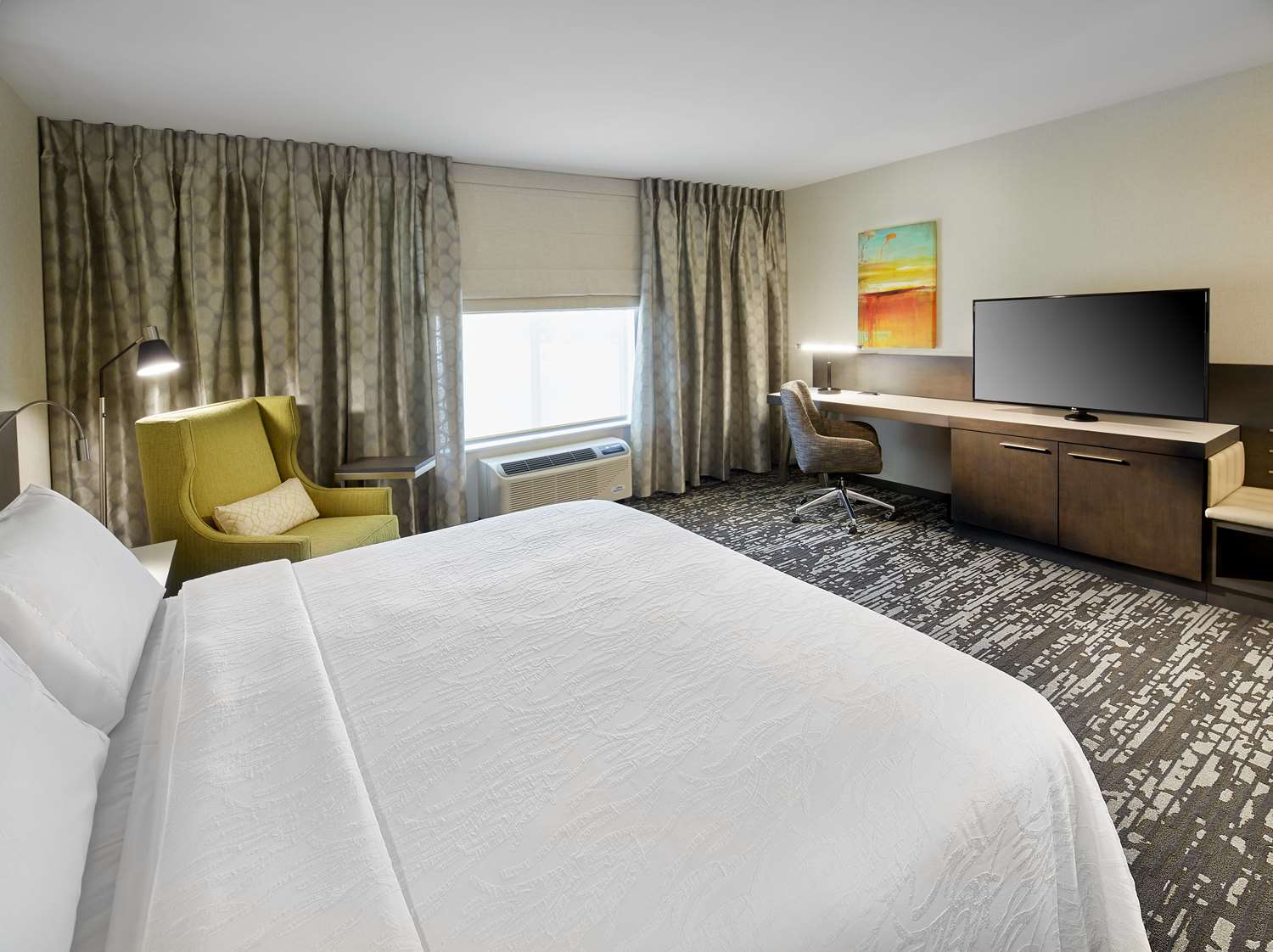 Room, King Bed, Bathtub, Accessible
