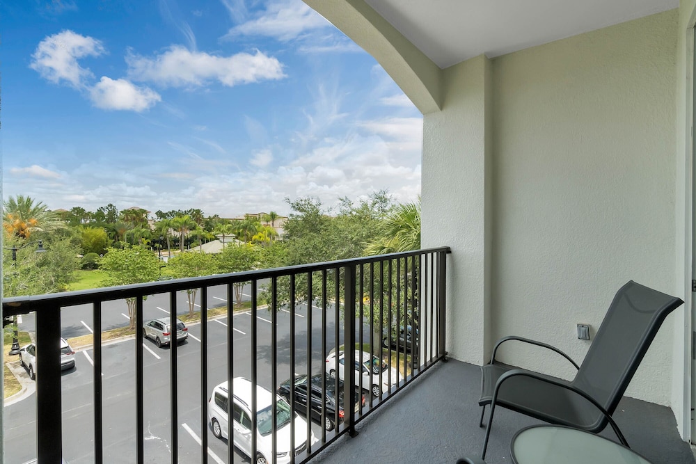 Orlando Resort Rentals near Universal 23/50