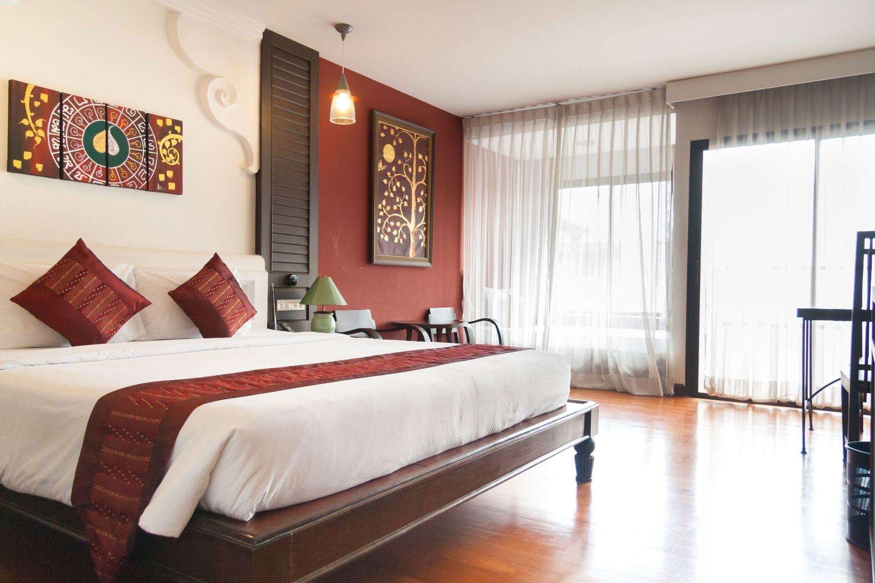Boutique, King Bed