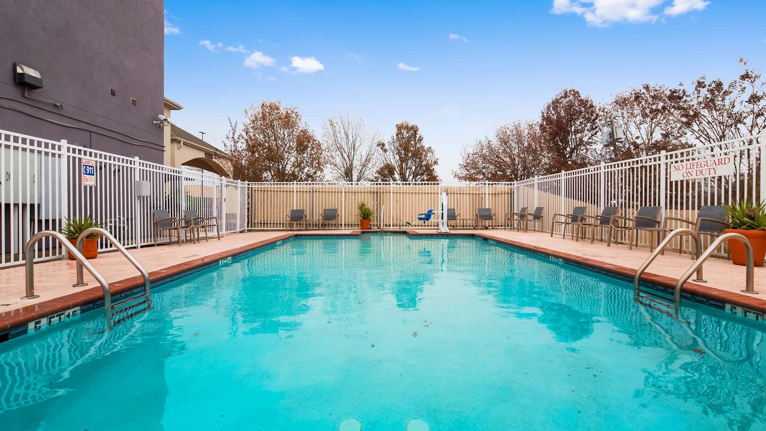 Best Western Plus Deridder Inn Suites 22/41