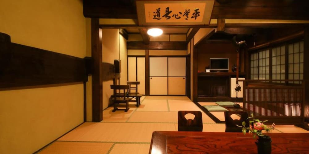 Irori Yado Hidaya 8/77