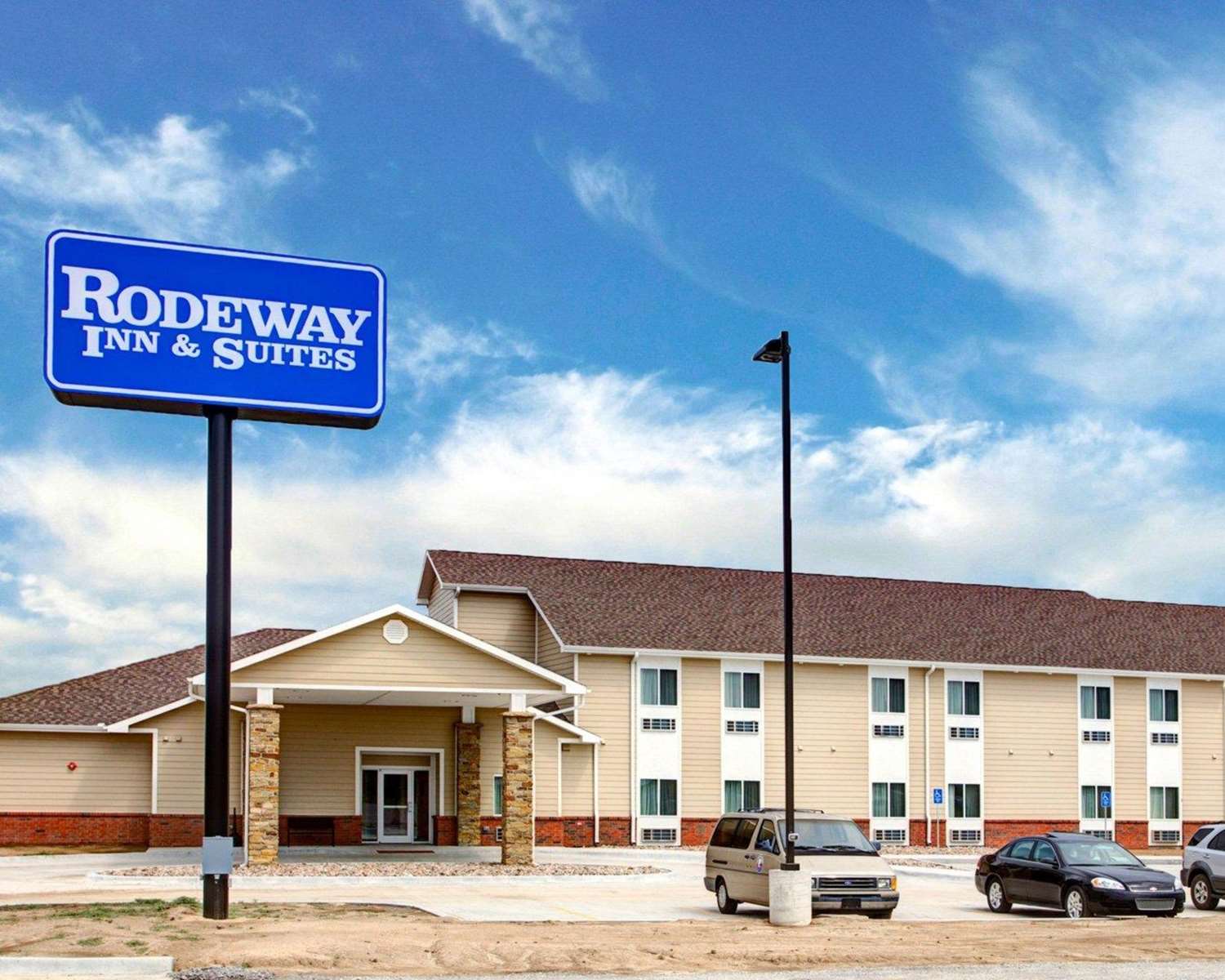Rodeway Inn & Suites Phillipsburg KS 3/29