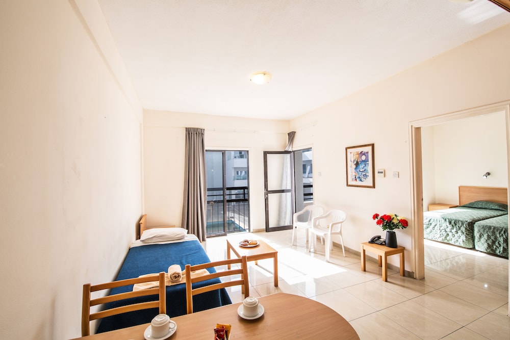 Anthea Hotel Apartments 36/60