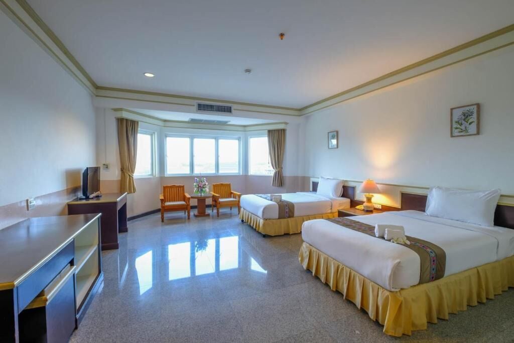 SUPERIOR, TWIN BEDS