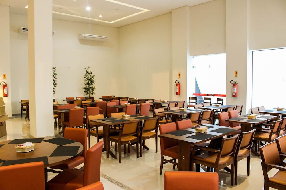 Hotel Caju de Ouro 30/45