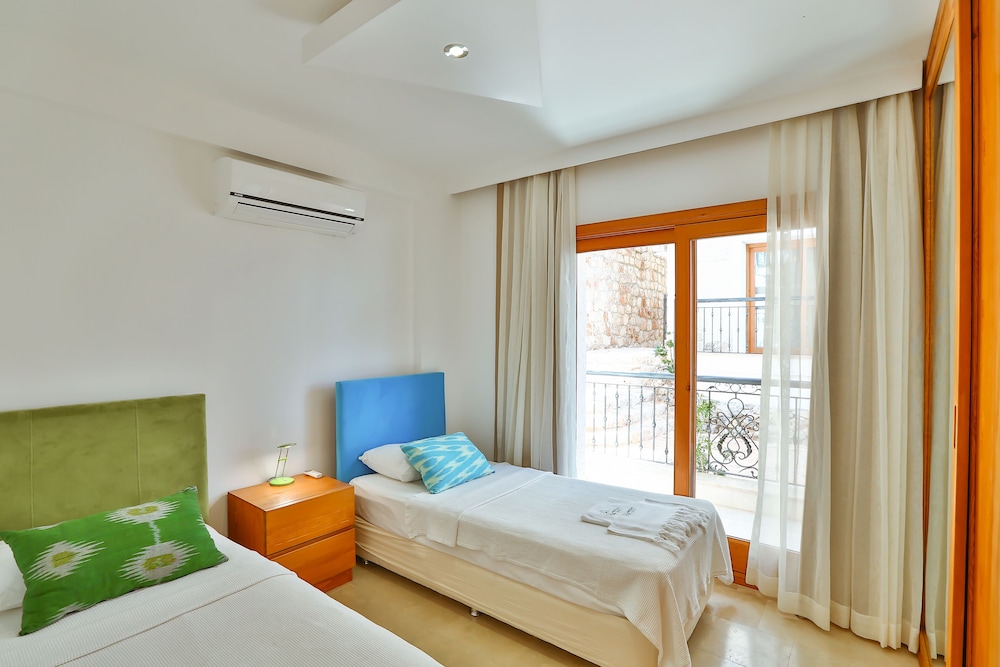 1 BEDROOM, BASIC, APARTMENT, GROUND FLOOR