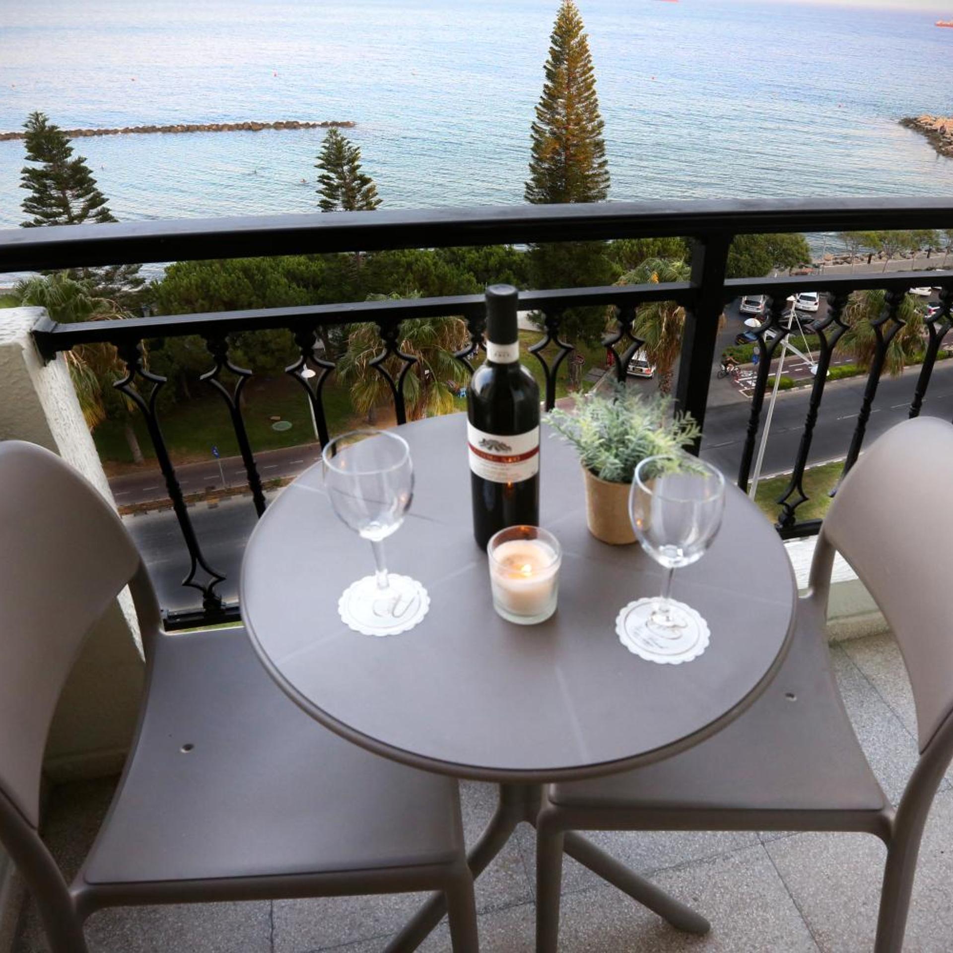 Pier Beach Hotel Apartments 40/55