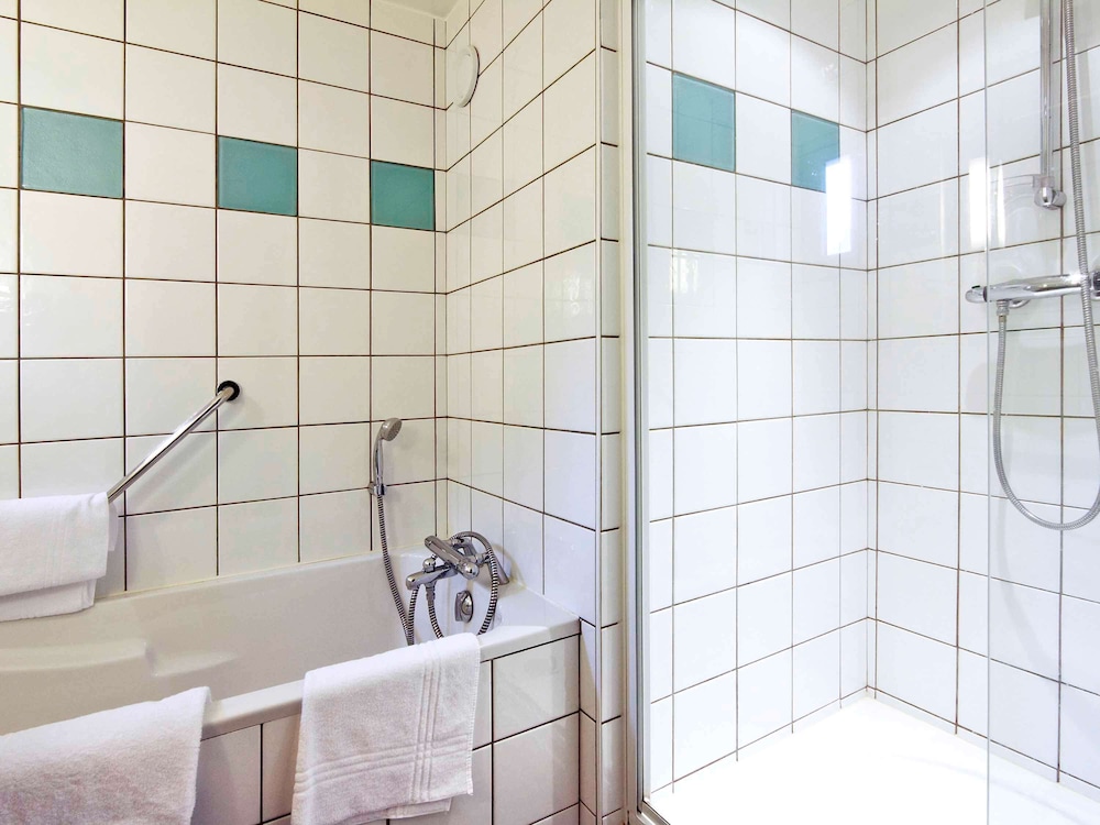 Mercure Luxeuil Les Bains Hexagone 1/71