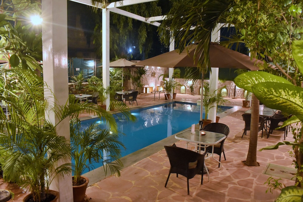 Welcomheritage Mani Mansion 33/39