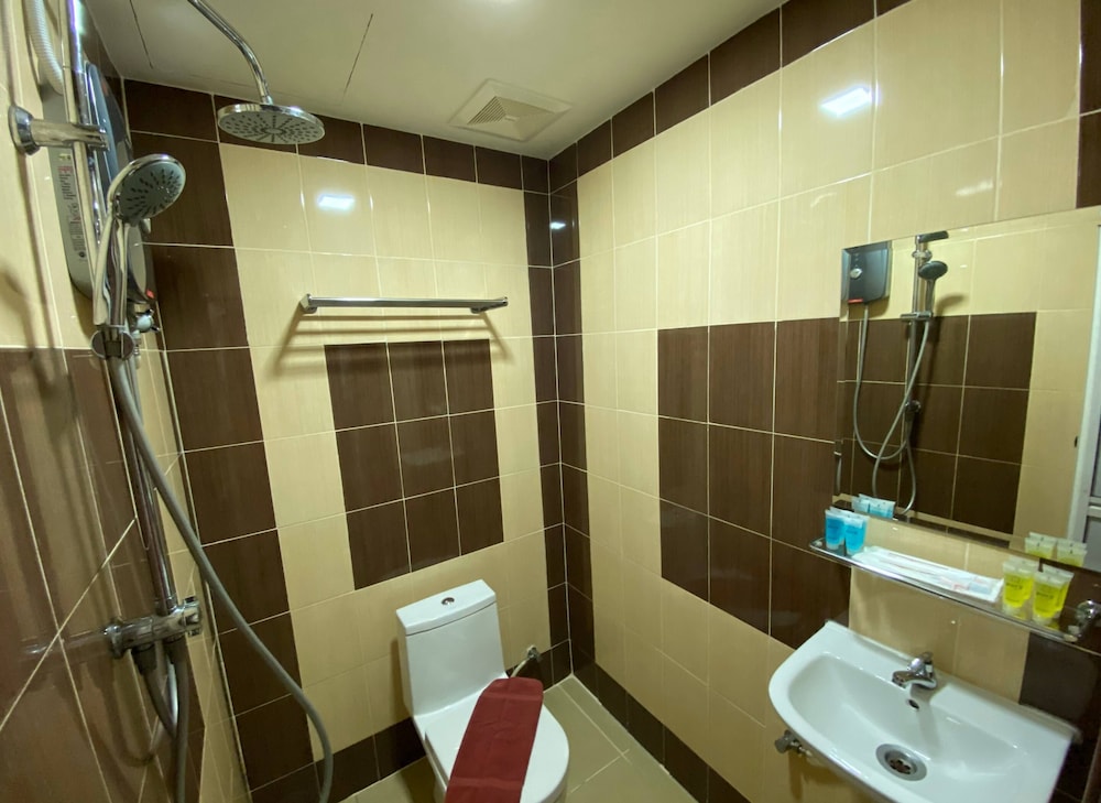 Shobi Hotel 45/48
