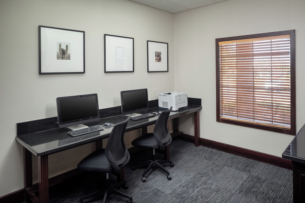 Wyndham Tucson Airport & Conference Center 51/66