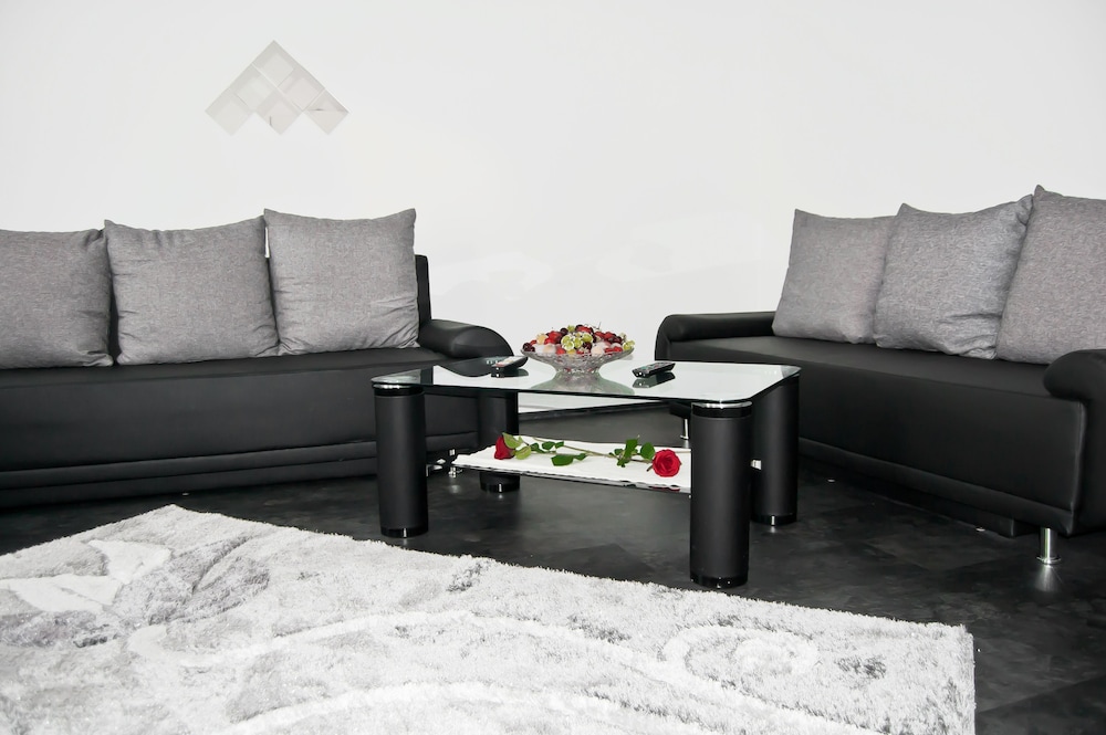 Royal Resort Apartments Westbahnhof 20/42