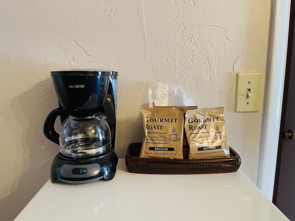 Apache Motel 写真2