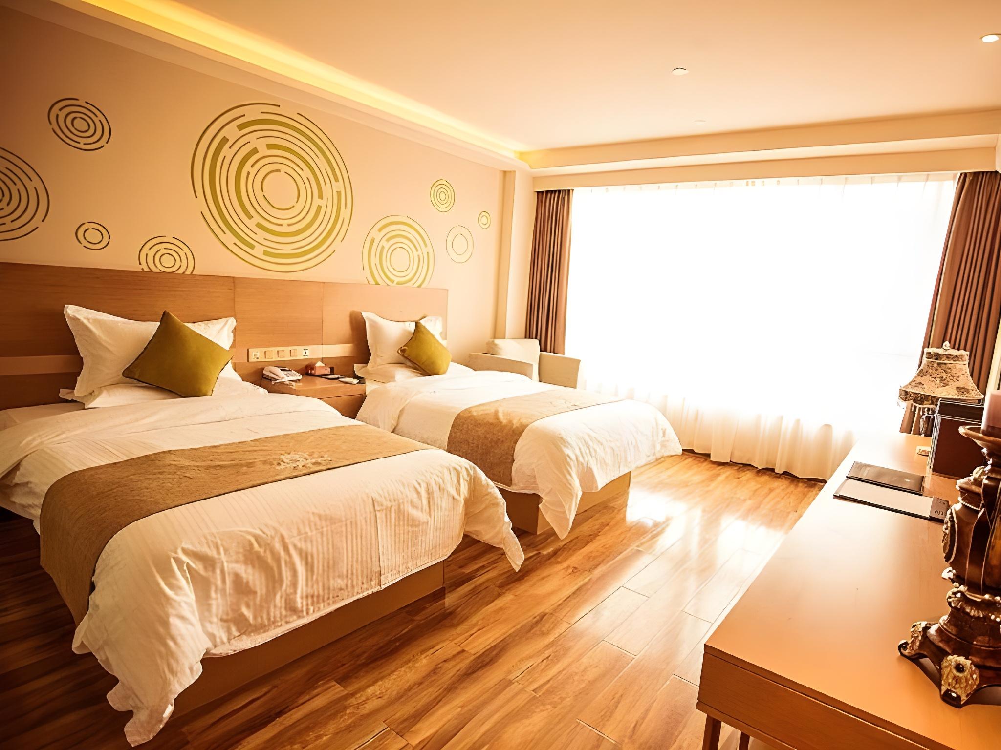 ROOM, TWIN BEDS