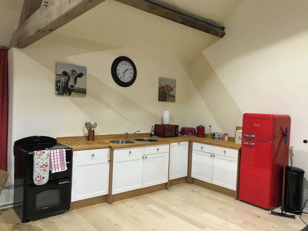 Beech Hill House B & B 5/50