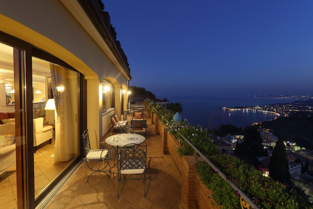 Villa Angela 32/42