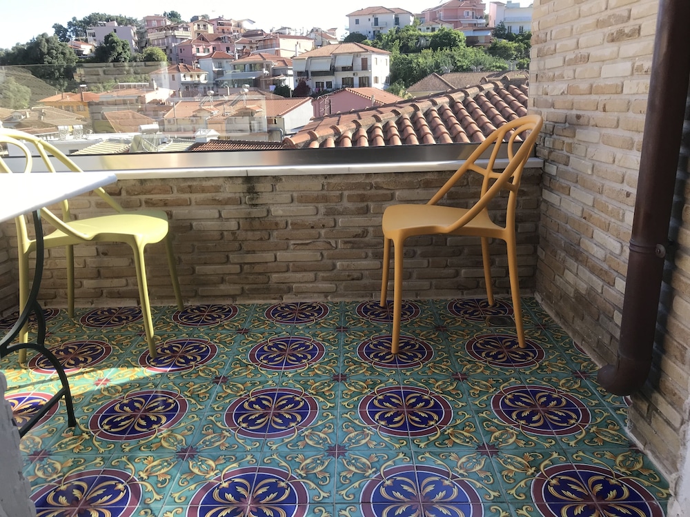 Leda Suites 40/50
