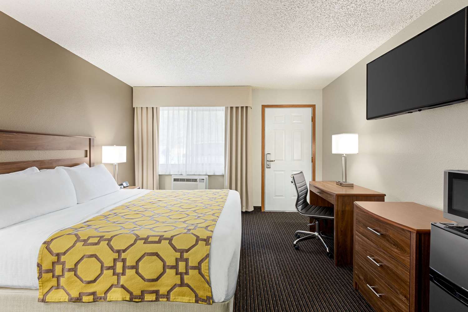 Baymont By Wyndham Whitefish 16/48