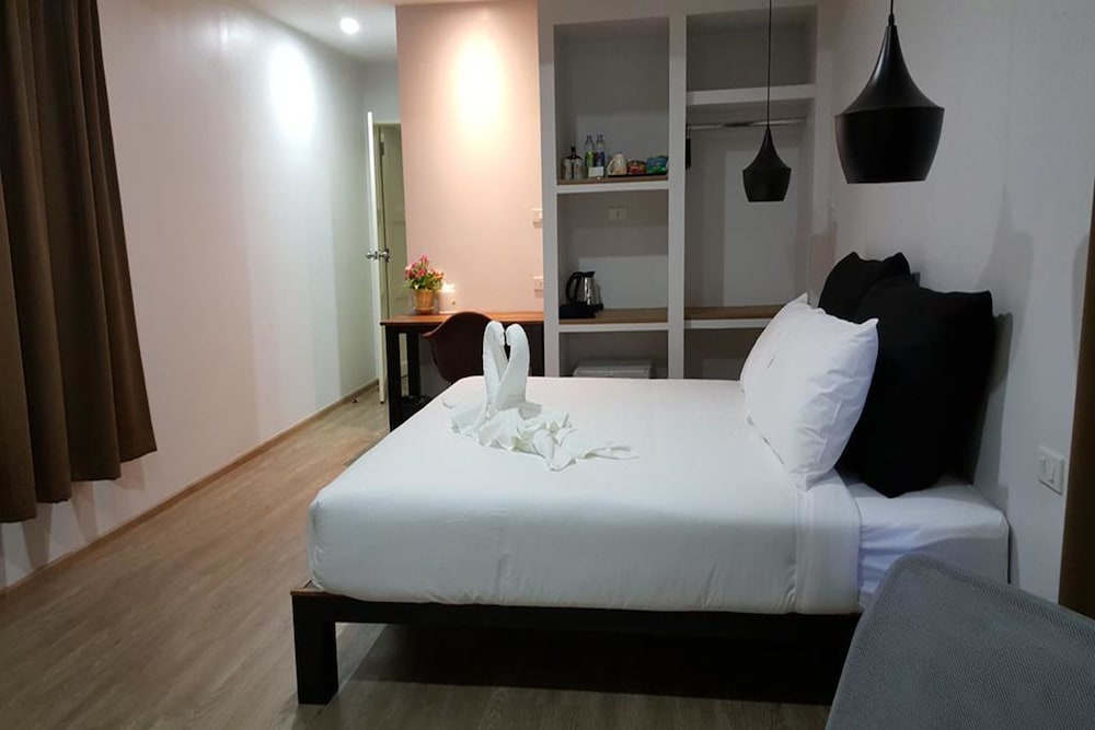 Narinfah Resort 6/27
