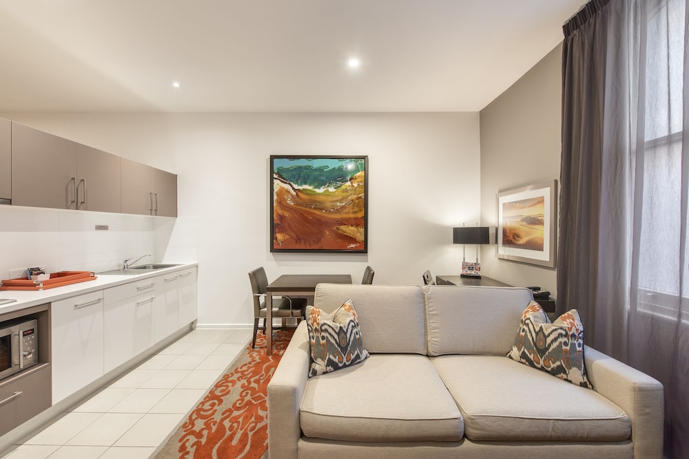 Miller Apartments Adelaide 30/58