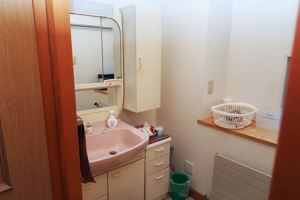Tabino Sanpoyado Otaru Ekimae Guesthouse Ito Hostel 8/33