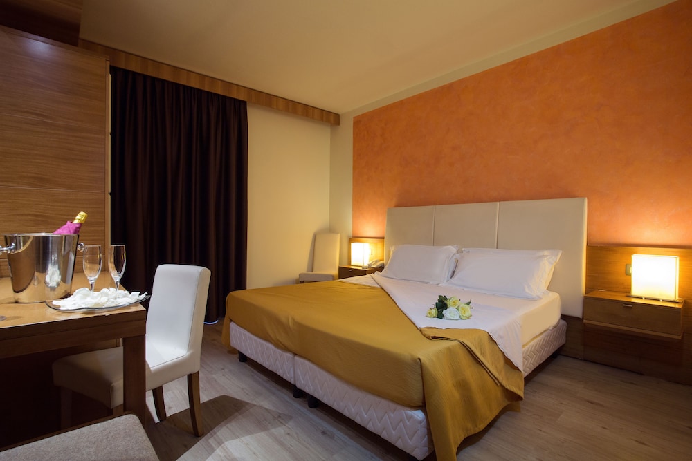 Hotel Galilei 8/40