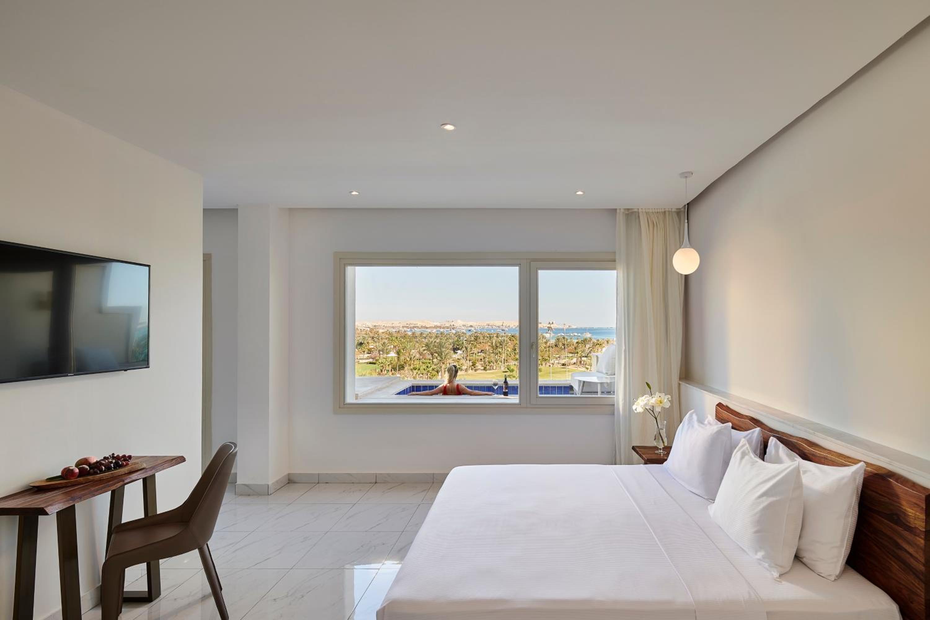 Penthouse Suite, Plunge Pool