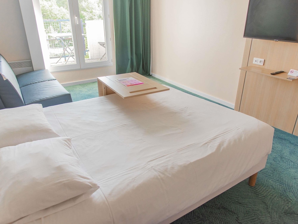IBIS STYLES CHINON 23/67