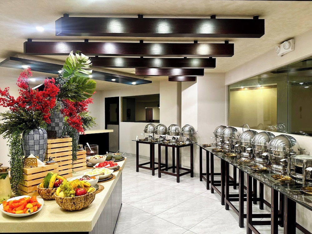 Hotel Margala Islamabad 41/50