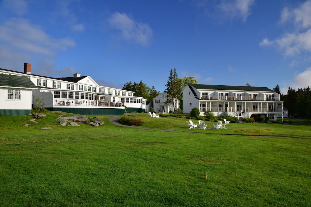 Newagen Seaside Inn 60/71