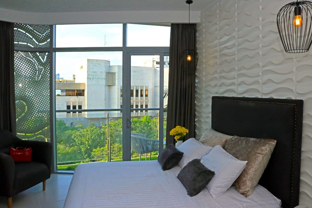 Bluebay Concept Hotel By Xarm Hotels 6/29