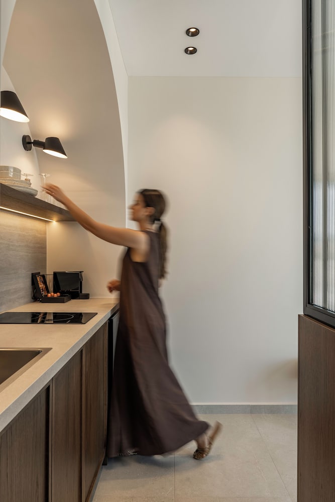 Thelesi Apartments 8/50