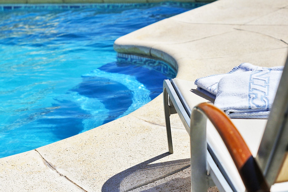 Paradores Austral Bahia Blanca 30/59