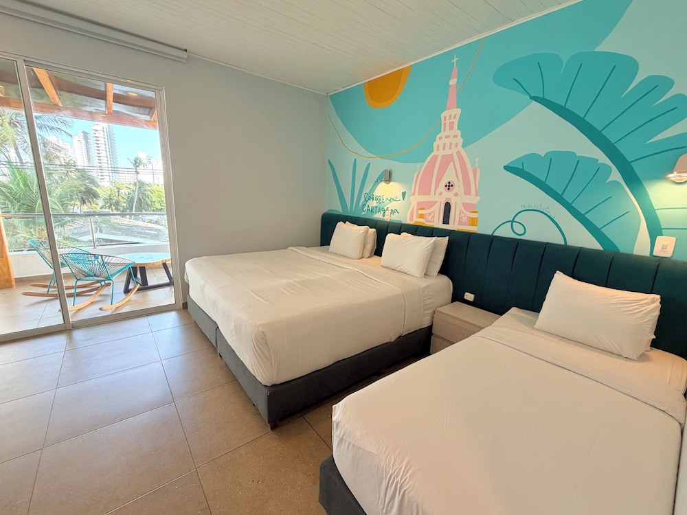 غرفة سوبيريور ثلاثية بسرير كينج وسرير فردي بشرفة، Hotel Caribbean Cartagena 10/10