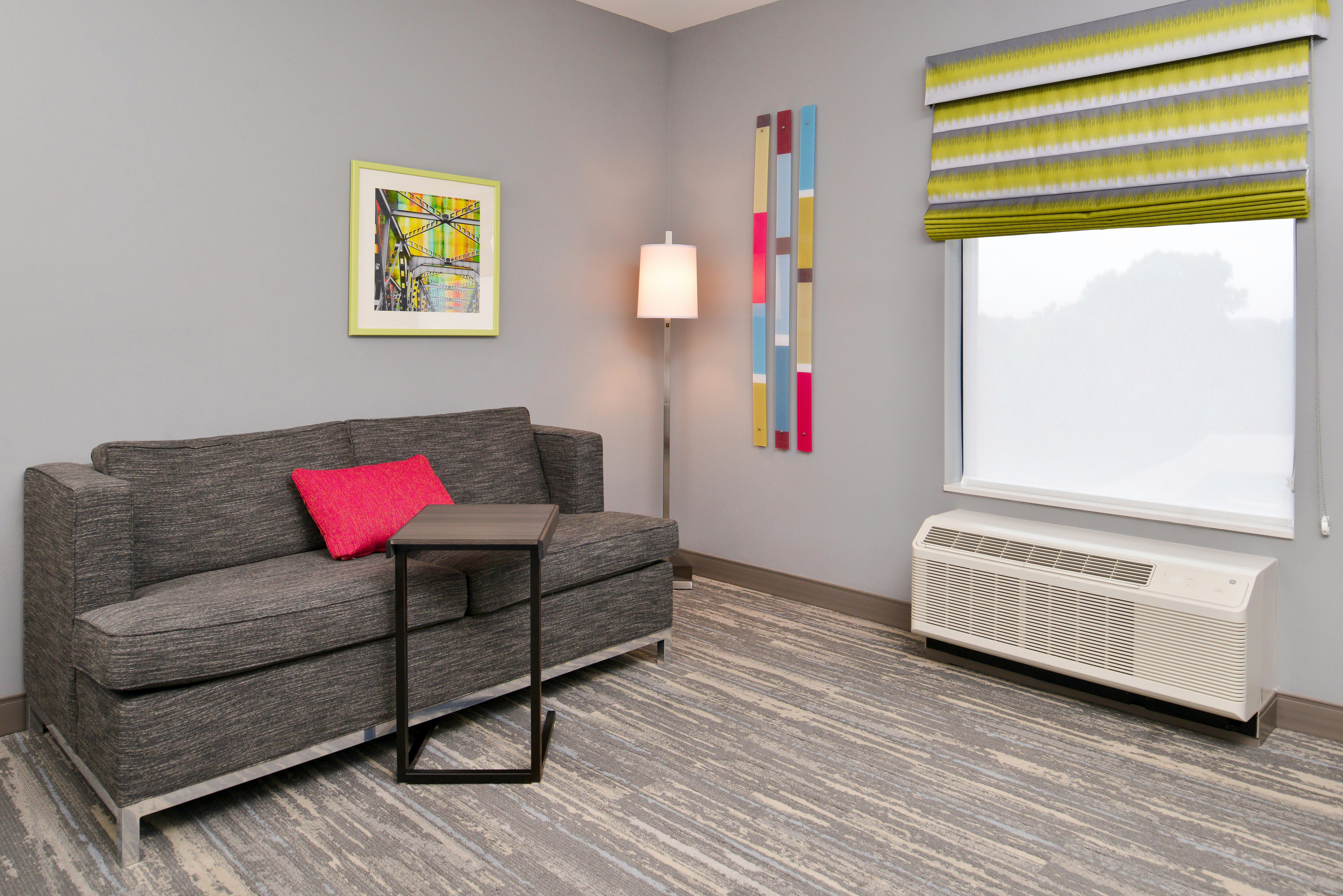 Hampton Inn & Suites St. Paul Oakdale/Woodbury 27/43