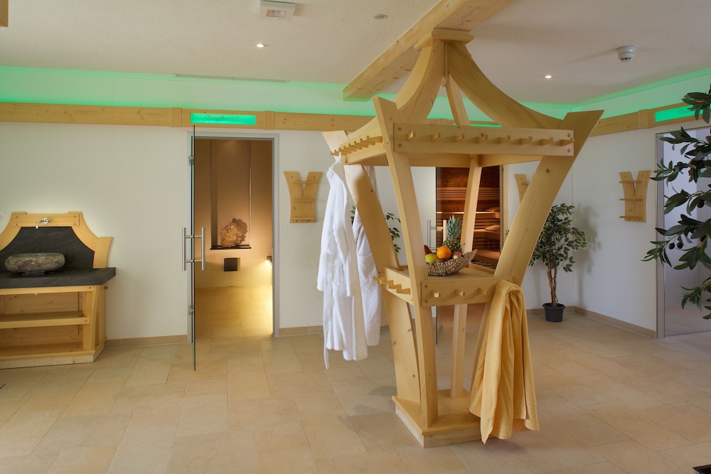 Hotel Nesselwanger Hof 48/58
