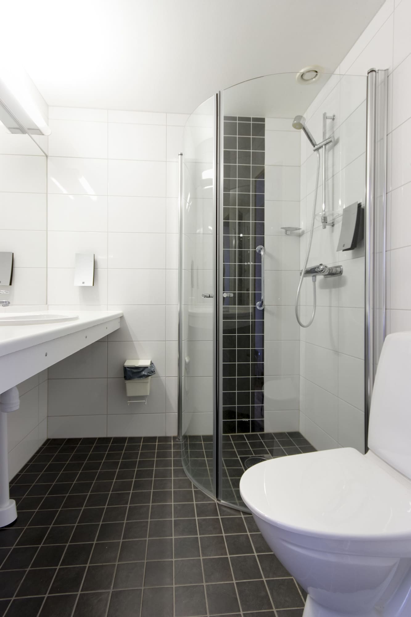 غرفة سوبيريور بسرير كينج بإطلالة على البحر، First Hotel Statt Ornskoldsvik 7/7