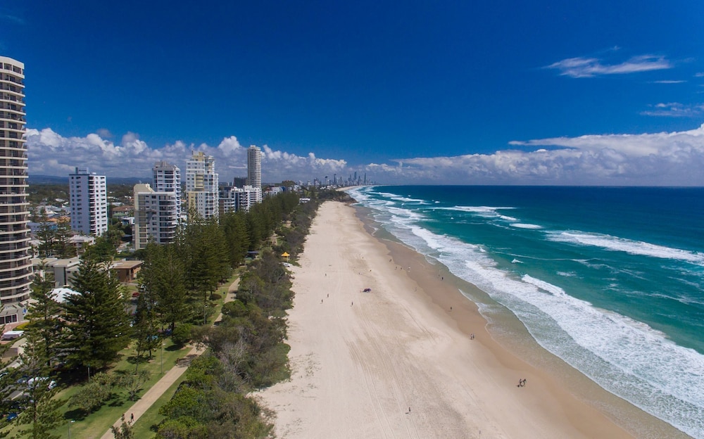 AUSSIE RESORT 39/50